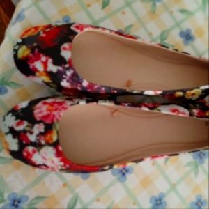 Floral shoes